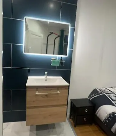 T2 Elegant, Proche De Apartment *